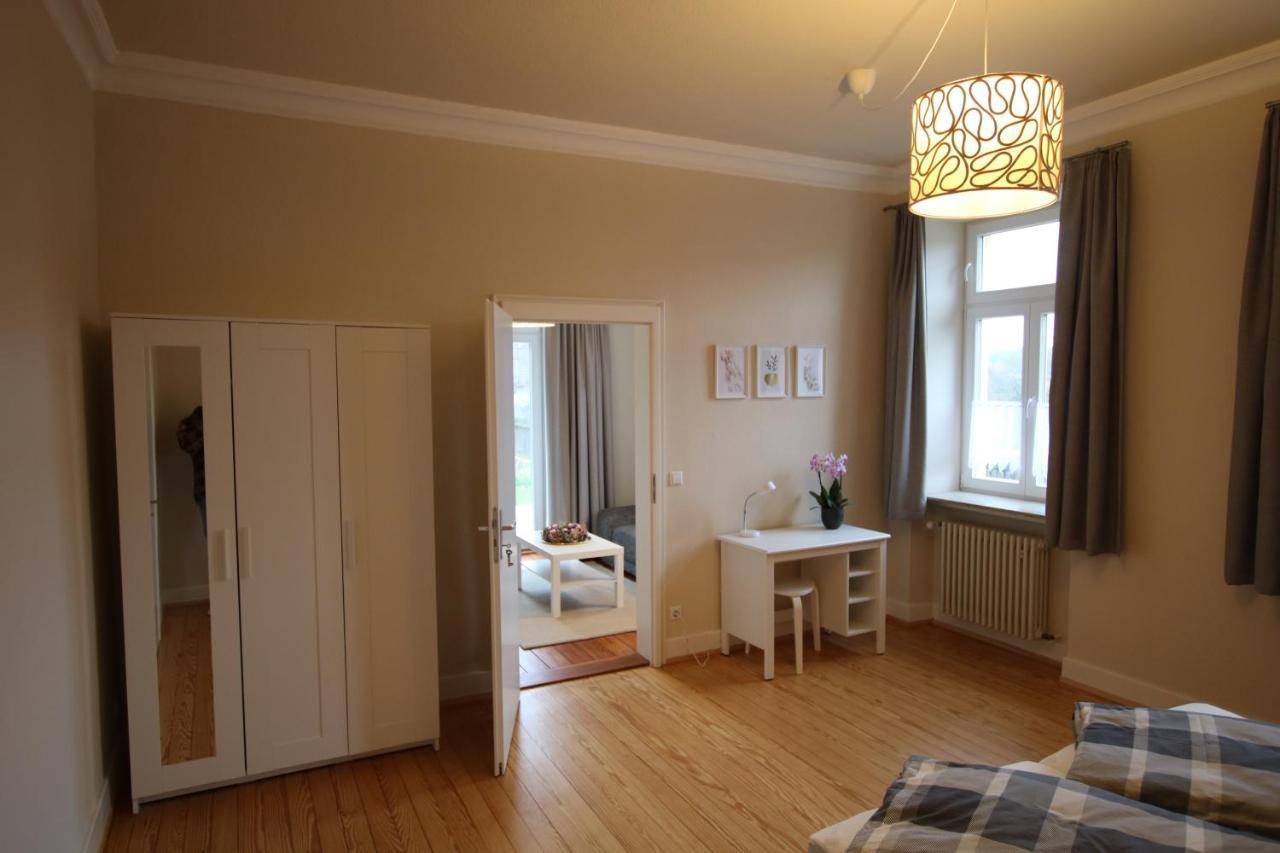 Ferienwohnung Altes Pfarrhaus Bargen Exterior photo