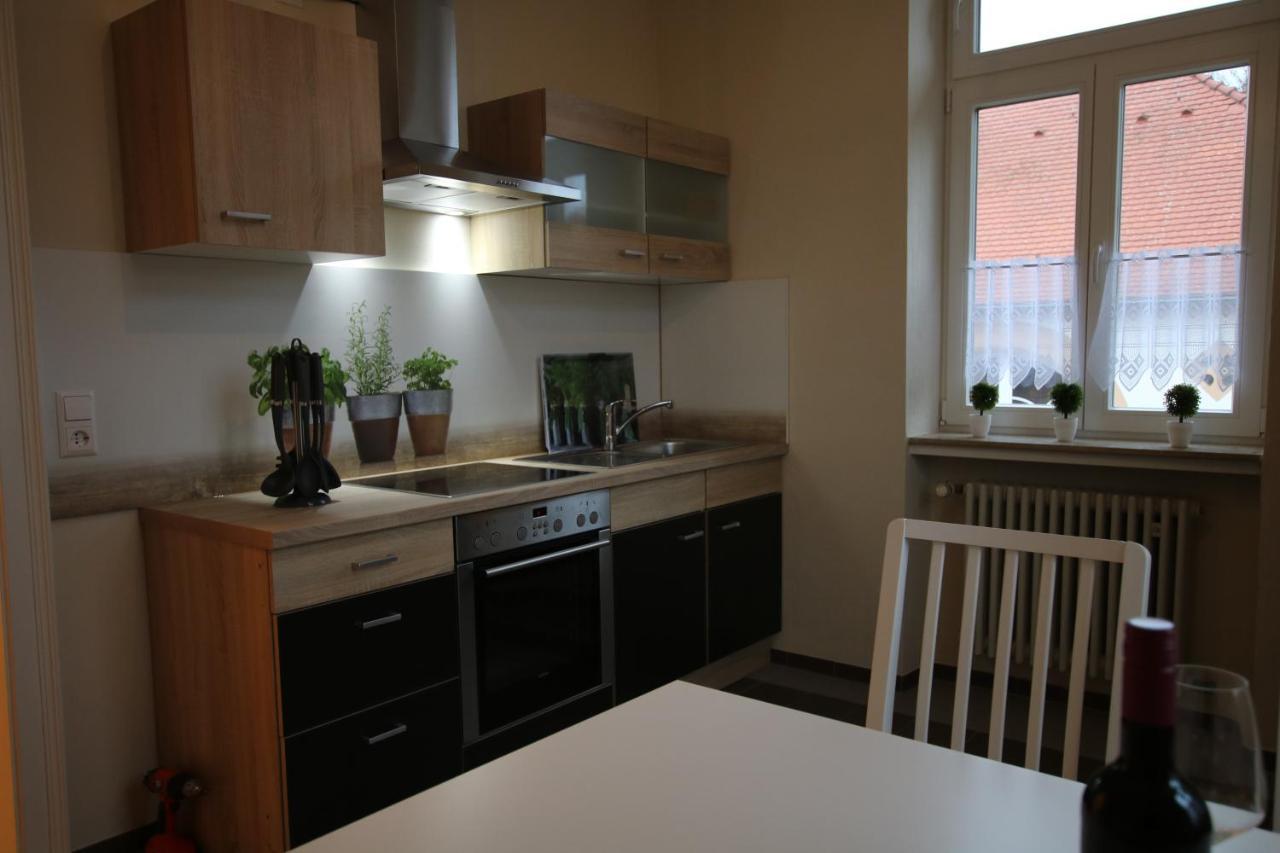 Ferienwohnung Altes Pfarrhaus Bargen Exterior photo