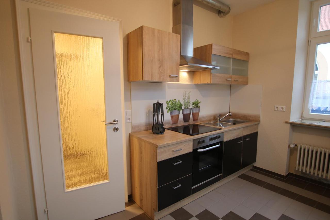 Ferienwohnung Altes Pfarrhaus Bargen Exterior photo